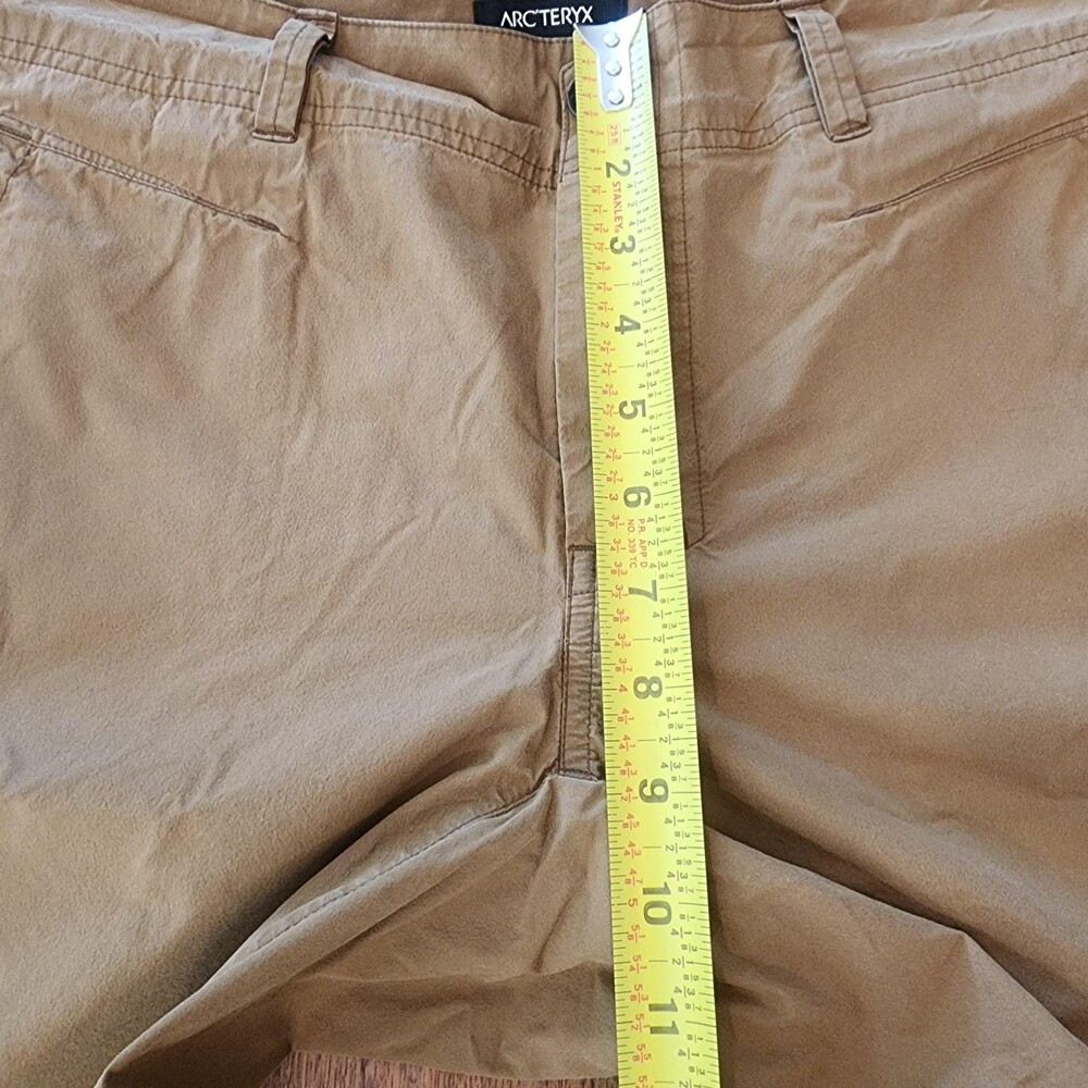 Arc'teryx Pants Mens 36x32 Beige Trim Fit Hiking Zip Pocket Stretch Khakis - Picture 14 of 16
